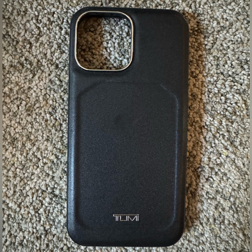 Tumi iPhone 13 Pro Max Leather Case